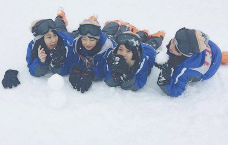 Снег в Японии - подросткам только радость